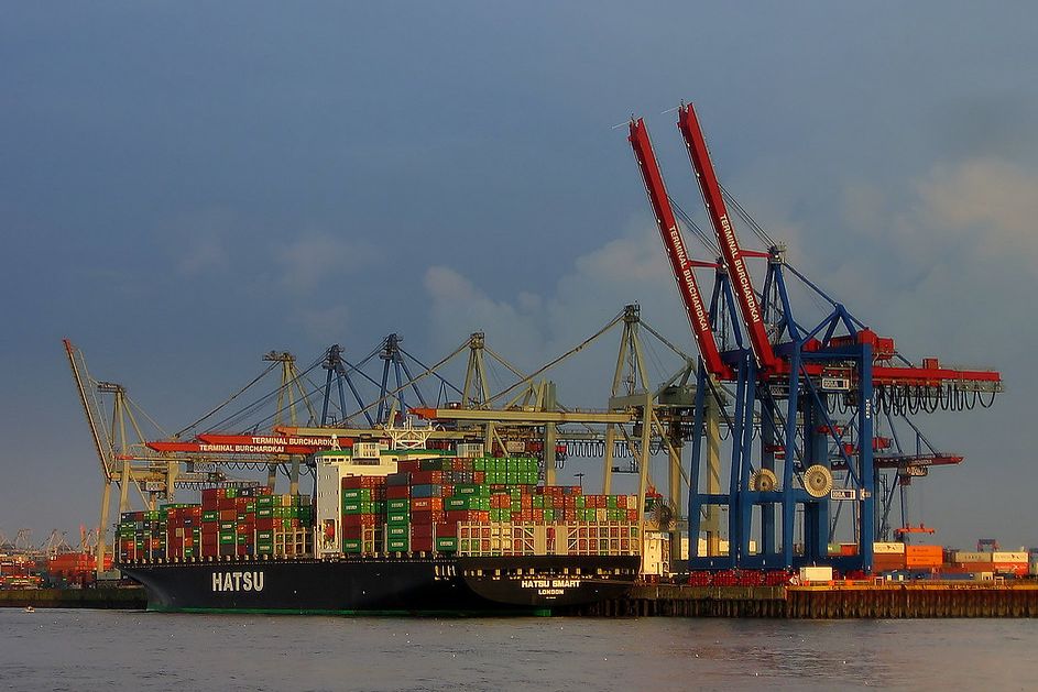 Container gantry cranes at the Burchardkai terminal in Hamburg